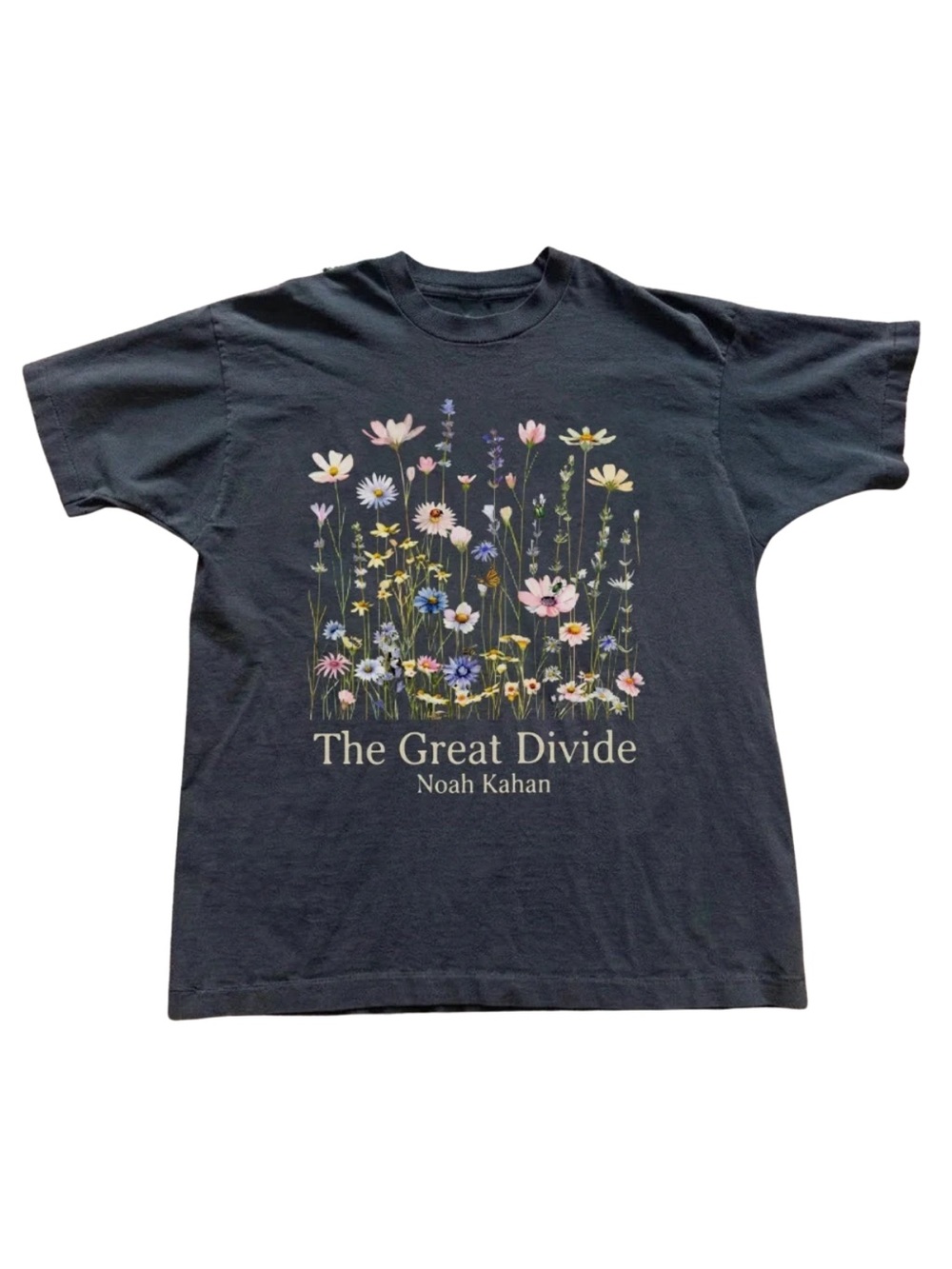 Gildan 'The Great Divide' Floral Tee - Black